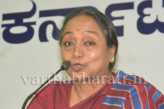 ಪ್ರಧಾನಿ ಮೋದಿಗೆ ಮಹಿಳೆ-ದಲಿತರ ಕುರಿತು ಸಂವೇದನೆಯಿಲ್ಲ: ಮೀರಾ ಕುಮಾರ್